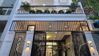 Chính chủ bán nhà An Dương Vương, Q.8 giá 2Tỷ650 DT: 70m2 hẻm 8m oto
