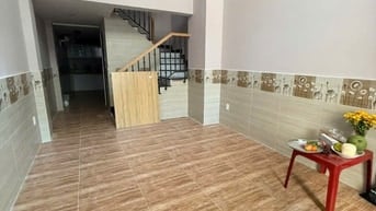 Cho thuê phòng và mặt tiền kinh doanh 28/27/1 Phan Tây Hồ, Phú Nhuận