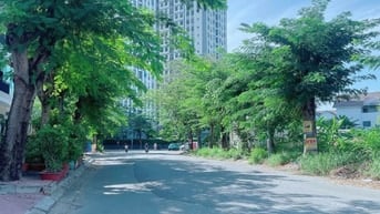 Trả nợ NH tôi cần bán nền Biệt Thự 242m2 - lô M cạnh hồ sinh thái KDC 