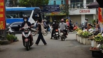 BÁN ĐẤT TẶNG NHÀ 2 TẦNG, CĂN GÓC - ÔTÔ ĐỖ CỬA, 50m RA #CHỢ_NHỔN, 