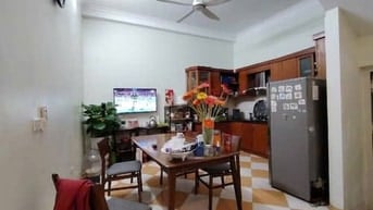 Bán nhà gần mặt phố Hồng Tiến, 55m2 - Mt5m - Oto - Dân xây - 12.7 tỷ 