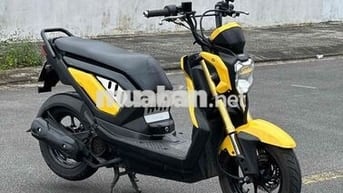Zoomer nhập thái chạy cực phê biển 43