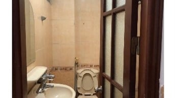 Cho thuê nhà chính chủ, nhà riêng 5 tầng + 1 tum, tại quận Đống Đa ngõ