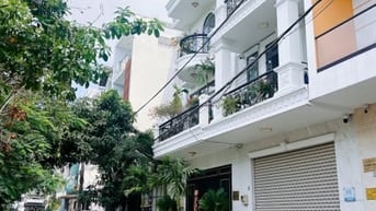 Cạnh Phú Mỹ Hưng Dòng Tiền Sẵn 21tr/th (5*18.5) 4 Tầng
