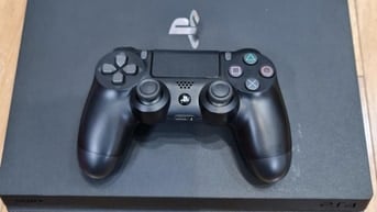 CẦN BÁN MÁY PS4 PRO 72 ĐỜI MỚI NHẤT