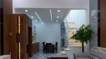 Bán nhà hẻm 6M đường Nguyễn Trung Trực,p5 Bình Thạnh giá 2 tỷ 480/37m2