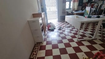 Cho thuê nhà giá rẻ diện tích rông.