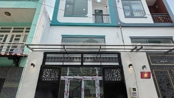 NHÀ BÌNH TÂN (4M x 12,5M) NGAY KHU TÊN LỬA. CÁCH CHỢ BTĐ CHỈ 100M !!!