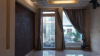 Bán nhà mặt tiền 18 Lê Văn Quới gần chợ đông đúc kinh doanh mua bán 