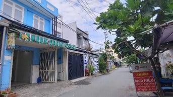 Nhà MT Thạnh Xuân 38, 101m2 thổ cư (5x21) vuông vức, thu 11tr/tháng