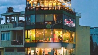 🔥 Sang gấp quán cafe góc 2MT Q6 – view 360°, full 4 tầng