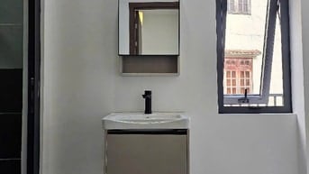 Hẻm 4m Phùng Văn Cung, 6x7, 5 tầng, 6,6 tỷ