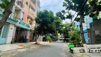 Nhà mặt tiền khu tên lửa DT: 4.1 x 25m 4Tấm có thang máy giá 12.8tỷ TL