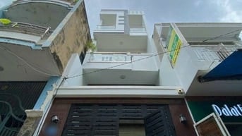 Nhà 60m² Chu Văn An gần Trường Cán Bộ. Xây 1 trệt 3 lầu, giá 3 tỷ 350.