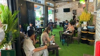 🔥 Sang quán cafe góc 2MT Tân Phú – 10x19m, đậu xe thoải mái