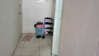 Phòng trọ riêng nhỏ , wc ngoài dùng chung ,GTD ,AN,1 người 1 xe 