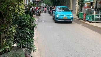 Chính chủ cần bán nhà 3 mặt thoáng mặt phố yên nghĩa