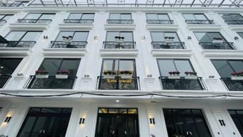 CC bán nhà 235 phố Yên Hòa,Cầu Giấy 35 m x 5 tầng mới tinh giá 7,6 tỷ