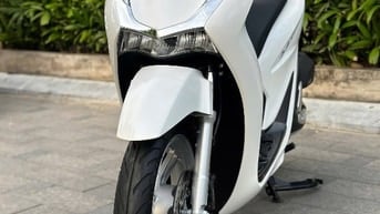 Cần bán SH 125 CBS cuối 2024 màu Trắng siêu mới