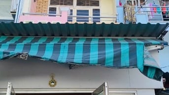 Cho thuê nhà mặt tiền đường Cao Xuân Dục, P.2, Quận 8 – Sát cầu Chà Và