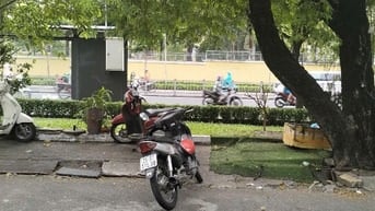 Sang nhượng quán bún chả Hà Nội