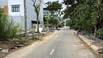 Thanh lý 12 nền đất KDC Hoàng Hải , Hóc Môn . DT 90m2 - Giá 2.5 tỷ 