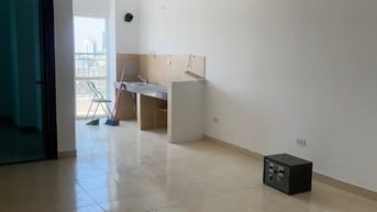 Cho thuê lâu dài căn hộ CC CT12A Hoàng cầu nhà mới hoàn toàn không đồ 