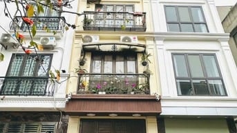 VỊ TRÍ ĐẸP, NGÕ NÔNG, Ô TÔ ĐỖ CỔNG, BA BƯỚC RA HỒ 
