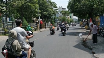 Mặt tiền kinh doanh ngay Chợ Tân Hương 4x20m trệt 3 lầu sân thượng 