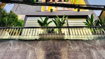 3 tỷ 550, nhà 64m² Võ Văn Tần xây 1 trệt 4 lầu. Hẻm 7m gần Vườn Chuối