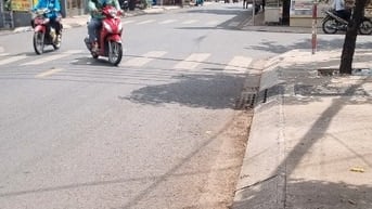 3tỷ7-Nhà-q12-64m2-lê-thị-riêng-khu dân cư an ninh gần chợ trường học