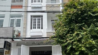Nhà mặt tiền TT21 Tam Đảo 4.2x12 cho thuê văn phòng.