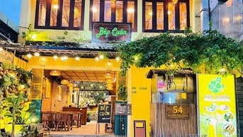 Chính chủ nhờ cho thuê gấp MBKD sát ngã tư Mã Mây chỉ 90tr/tháng 