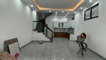Tôi chính chủ bán nhà 5 tầng ô góc phố Hồ Tùng Mậu 