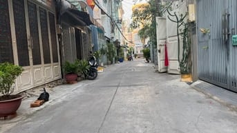 Bán nhà nát hxh Nguyễn Thái Sơn p1,Q.Gò Vấp,dt: 8x8,5m giá: 6,3 tỷ