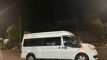 cho thuê xe 16 chỗ fo transit 