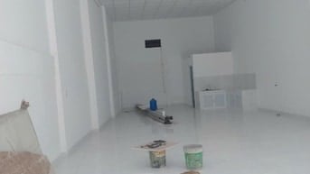 Cho thuê mặt tiền nhà 47-49 nguyễn thần hiến, quận 4