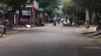 Nhà nát đường số 7 - gần đường Chu Văn An - đường rộng 12m 
