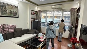 Cho thuê nhà 5 Tầng: Trần Quốc Hoàn-Cầu Giấy.
