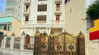 Bán Gấp Biệt Thự Mặt Tiền Quận Phú Nhuận