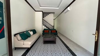 Cho Thuê Biệt Thư Liền Kề Tại The Empire Vinhomes Ocean Park 2 giá 7 t