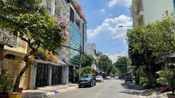 NHÀ MẶT TIỀN NỞ HẬU 7M*19M - KHU VIP KẾ VĂN CAO NGUYỄN SƠN TÂN PHÚ