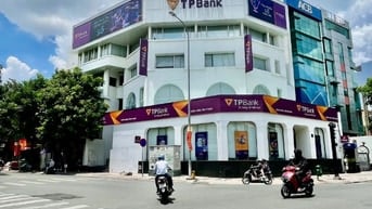 Góc 2 MT Phạm Văn Hai, Tân Bình - 452m2 (14 x 26) - 5 Tầng - 260Tr/Th