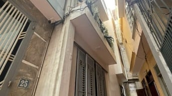 CC e gái bán nhà 5 tầng 32m2 2 thoáng ngõ 322 Mỹ Đình