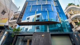 Bán toà nhà Vp Đào Duy Anh, P.9, Q. PN. 7 tầng. DT 11x12m, Giá 39tỷ