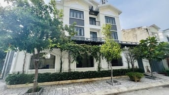 BIỆT THỰ CĂN GÓC VIP- ĐẶNG THÙY TRÂM- 184m2 (11 x 17)- 4 TẦNG- 3X TỶ 