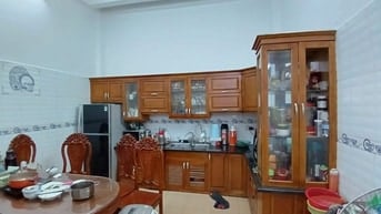 Trần Quốc Hoàn, sổ vuông đét, nhà hướng Nam mát mẻ, phân lô, ngõ thông