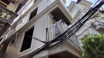 BÁN NHÀ CĂN GÓC - PHỐ ĐÔNG QUAN, CẦU GIẤY, HÀ NỘI - 50m²