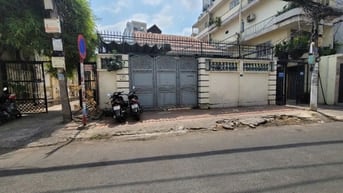 Bán nhà 4 MT Nguyễn An Ninh chợ Bà Chiểu quận Bình Thạnh (10.2 x 22m)