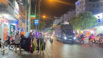 CẦN CHO THUÊ MẶT TIỀN NGUYỄN ẢNH THỦ. 